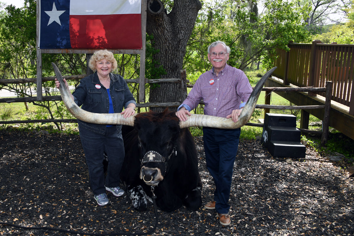 250 Bernice and Dave Mettenbrink at Knibbe Ranch.JPG